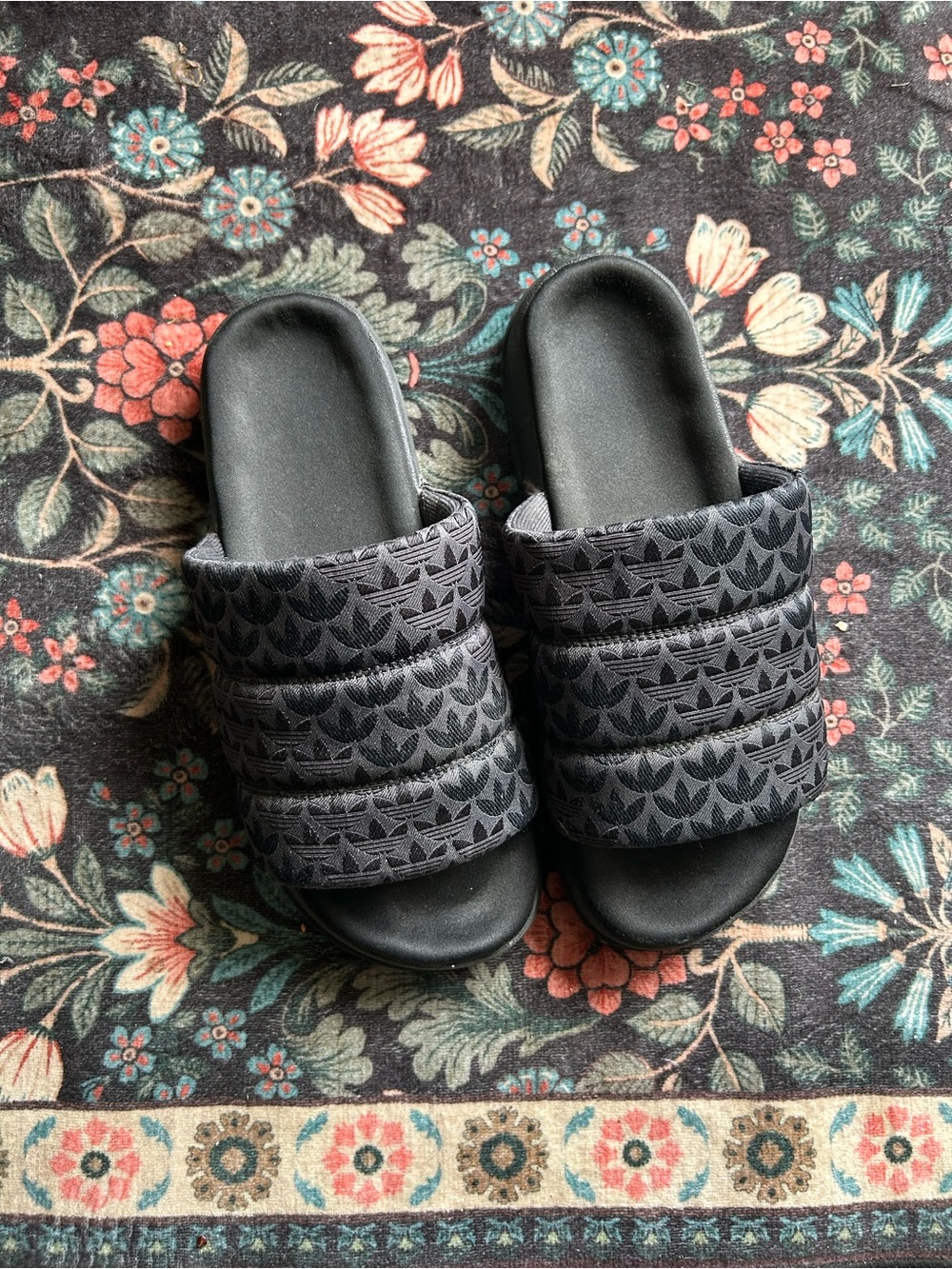 Adidas Adilette Essential Slides
Triple Black (Women's)